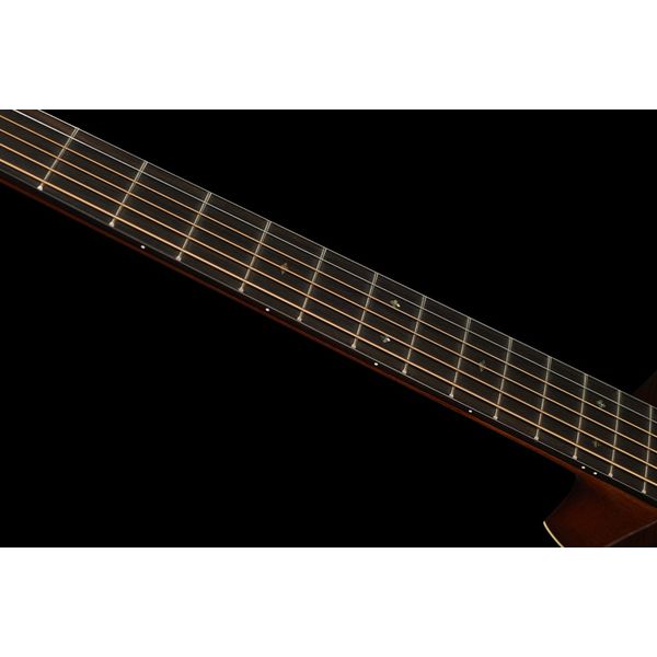 Martin Guitar OM-28E