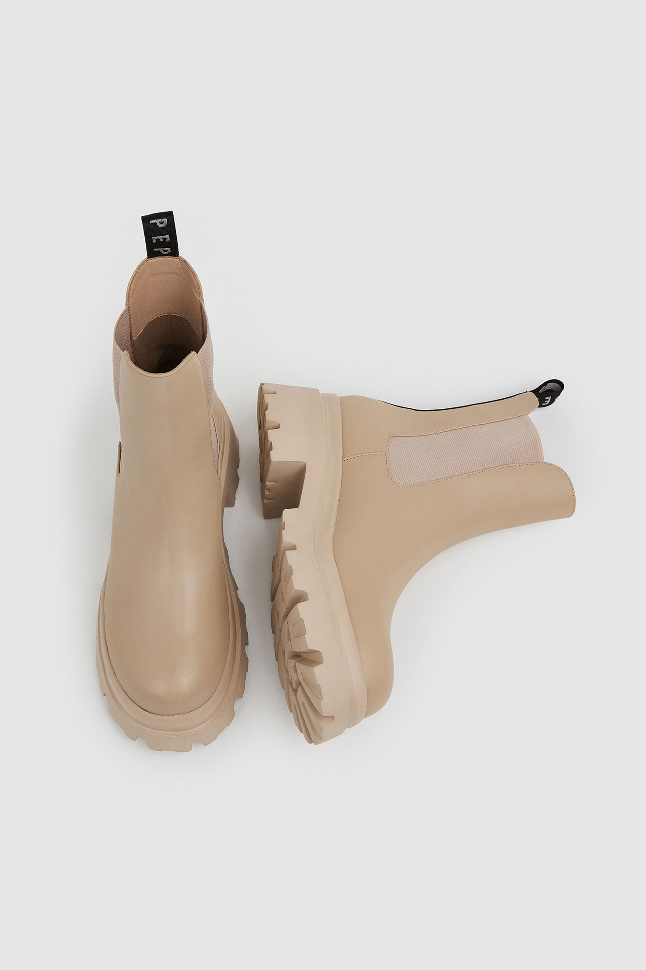 Bota Lol Track Silhouette