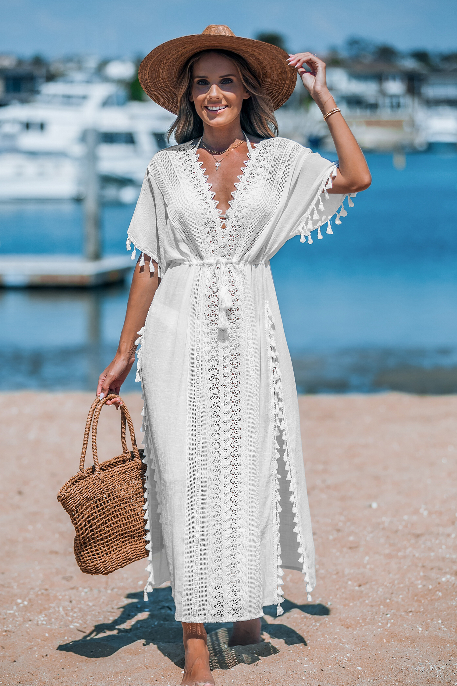 Robe cover up en dentelle à glands blanche