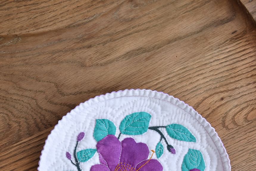 Embroidery Kingdom - DIY-borduurpakket met bloemenstof (verschillende ontwerpen)