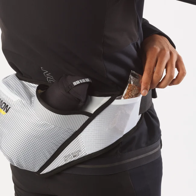 CROSS SEASON BOTTLE RACE FLAG  Ceinture unisexe avec bouteille 3D incluse WHITE/BLACK