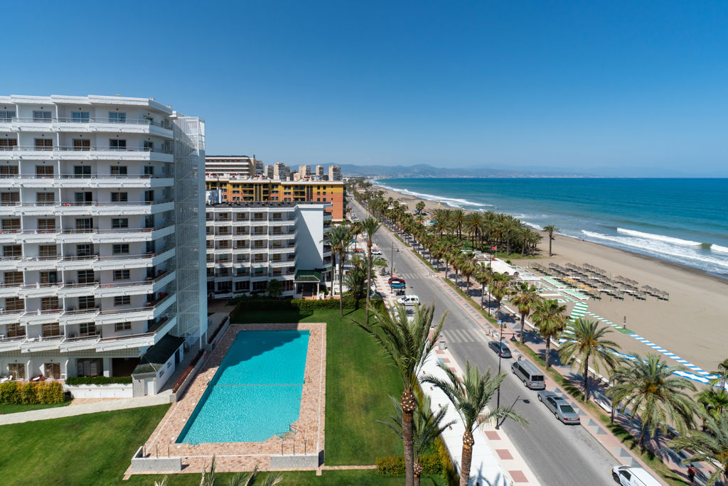 Apartamentos Bajondillo Logies - Appartement