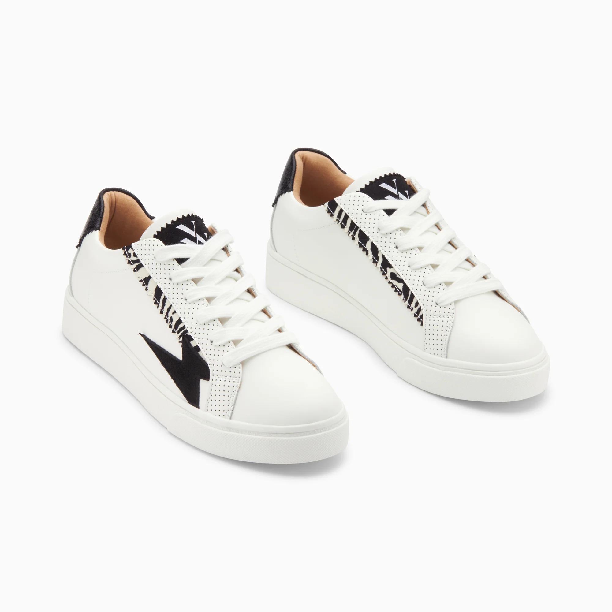 Sneakers-Baskets éclair Manon noir et zèbre à lacets