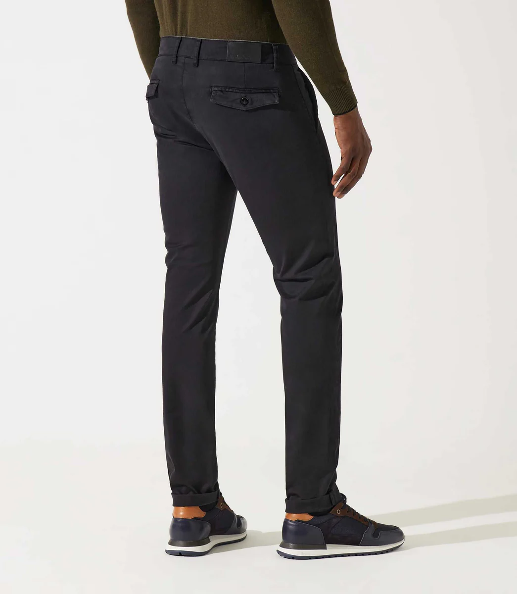 Pantalon chino satin noir VANAMABT