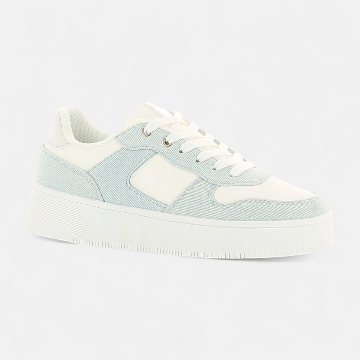 Baskets basses Femme jeans