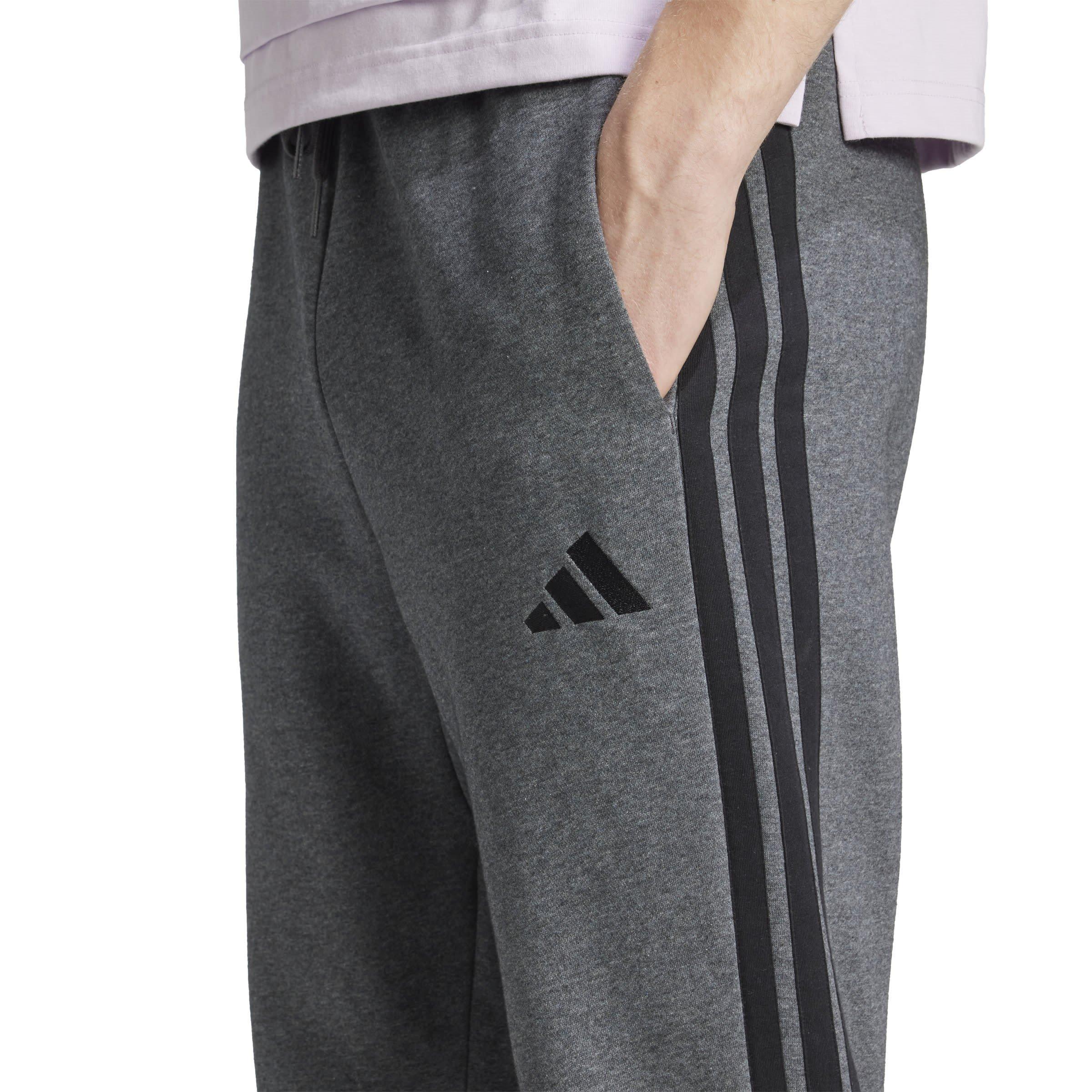 adidas Essentials Fleece Tapered Cuff 3-Stripes Joggers