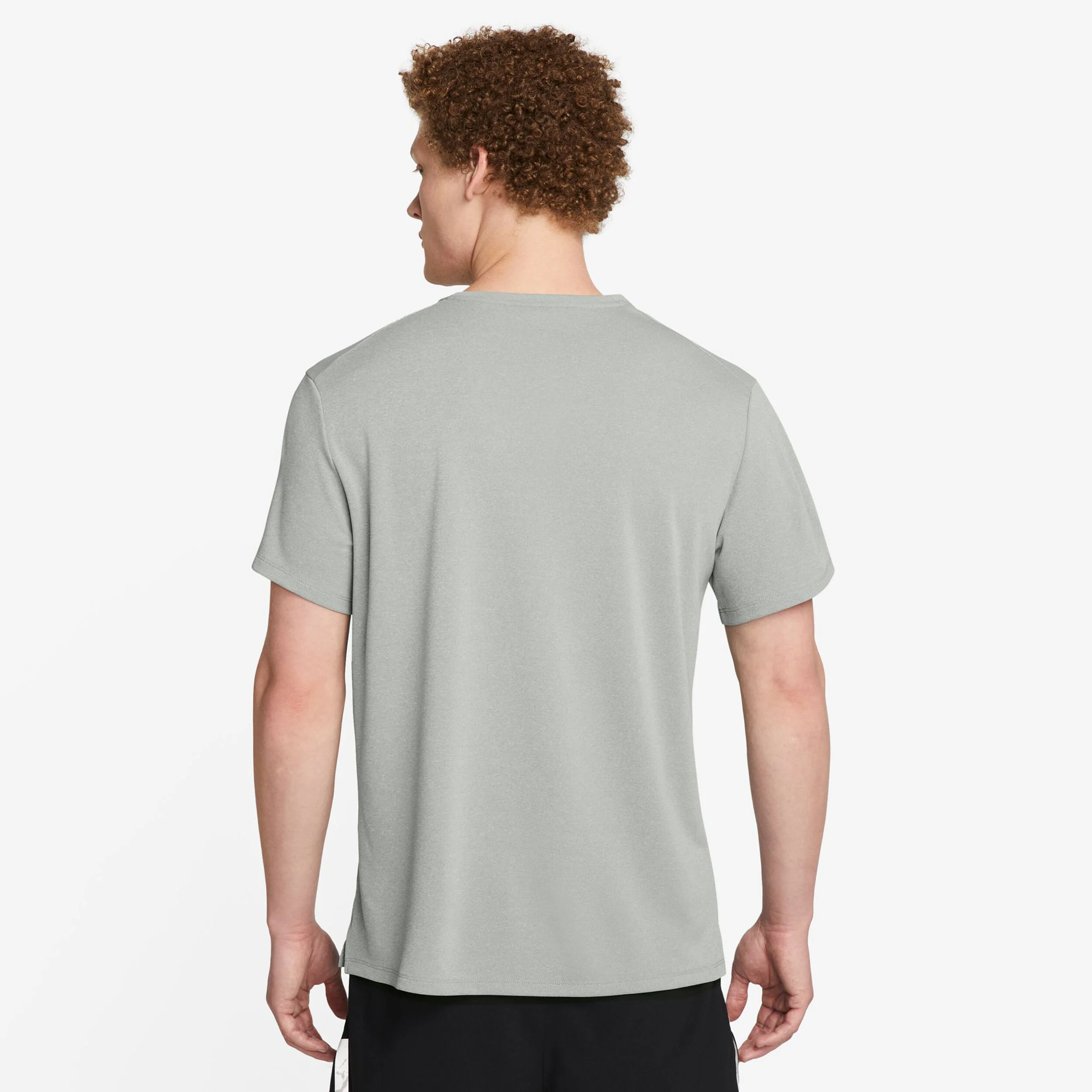 Nike Dri-Fit Miler Dri-Fit Miler UV Maillot De Course Hommes - Gris Clair