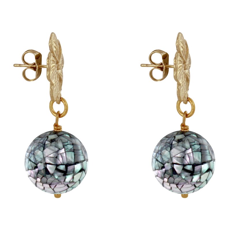 Boucles d'Oreilles Clous Métal Doré Fleur et Perle de Nacre Facettée