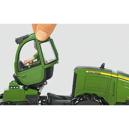SIKU 4059 John Deere Harvester