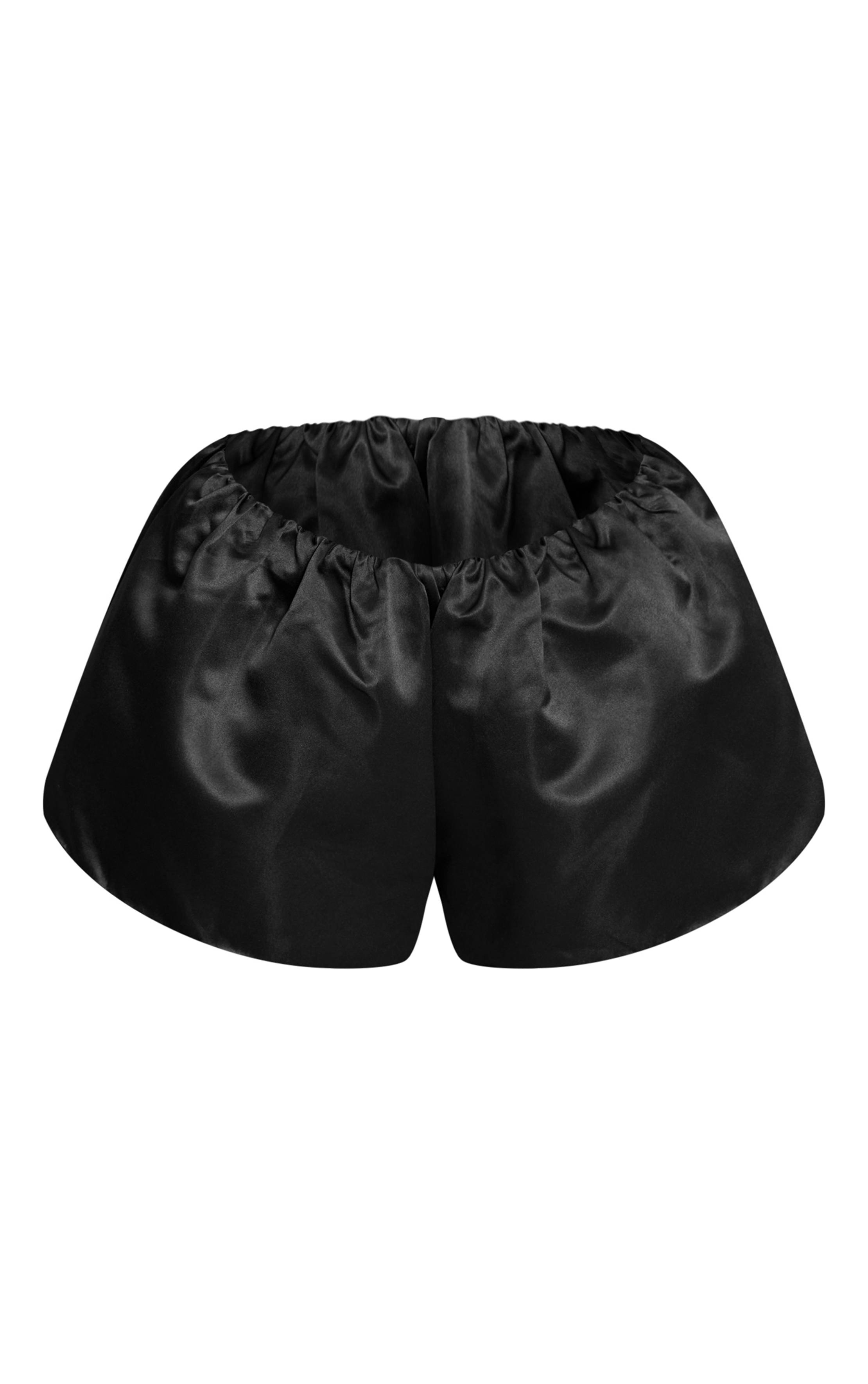 Noir Short Bouffant En Satin