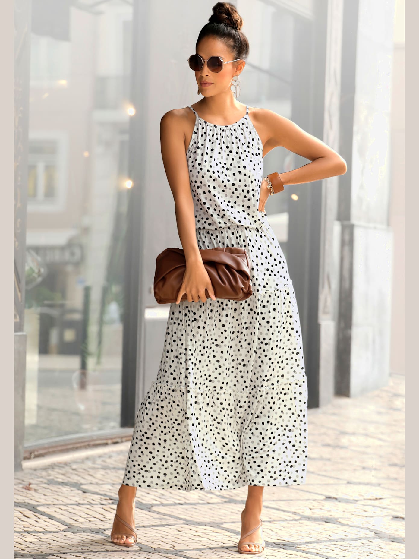 Robe longue fines bretelles spaghetti