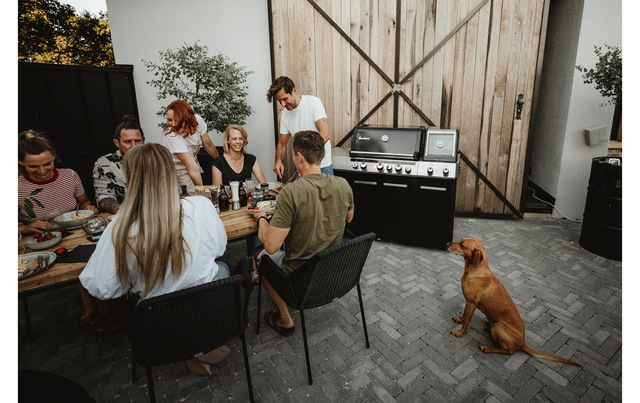 Enders® Gasgrill »Uniq Pro 3 IKO Kitchen Cruster«