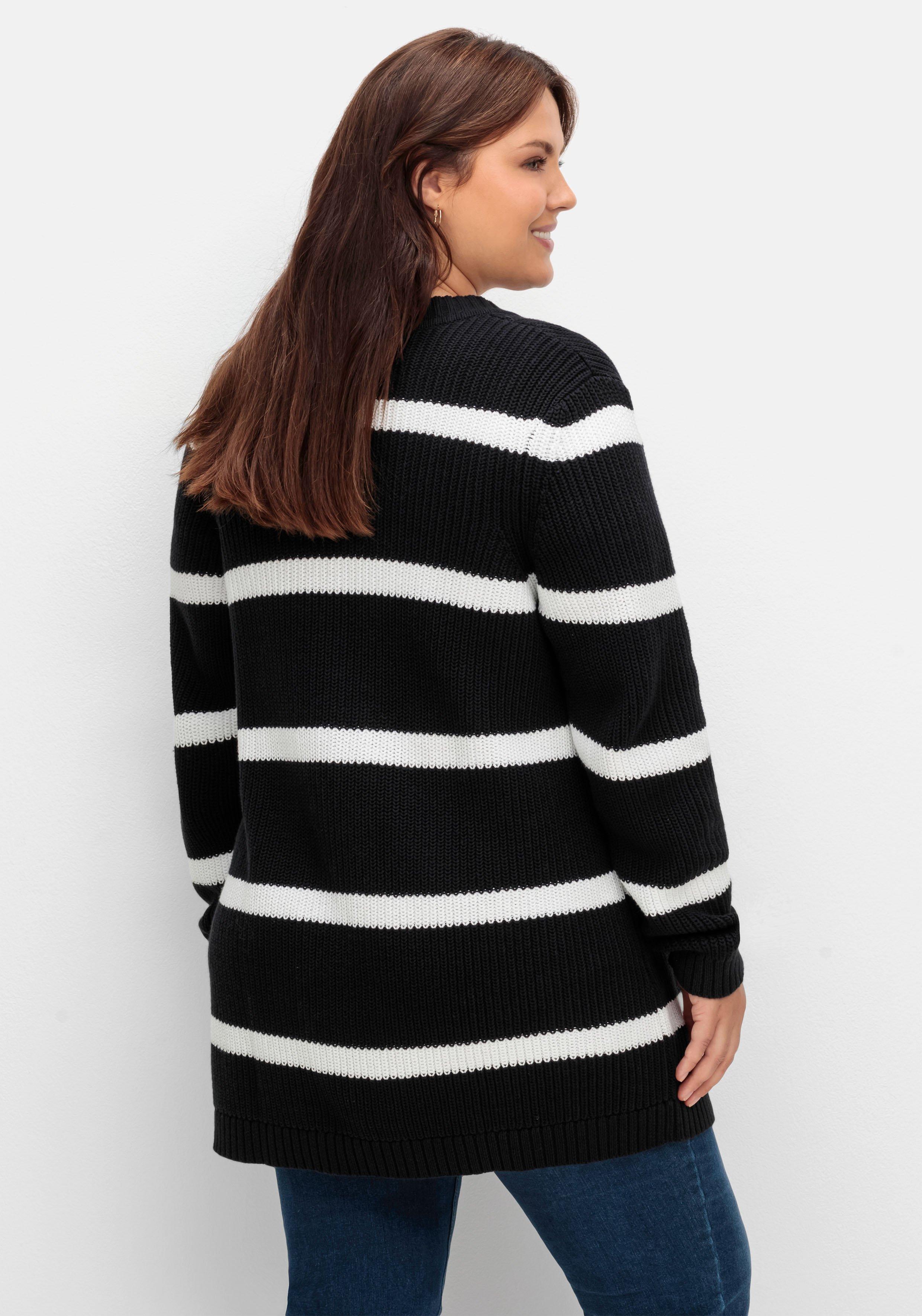 Gestreifte Strickjacke im Patenstrickmuster