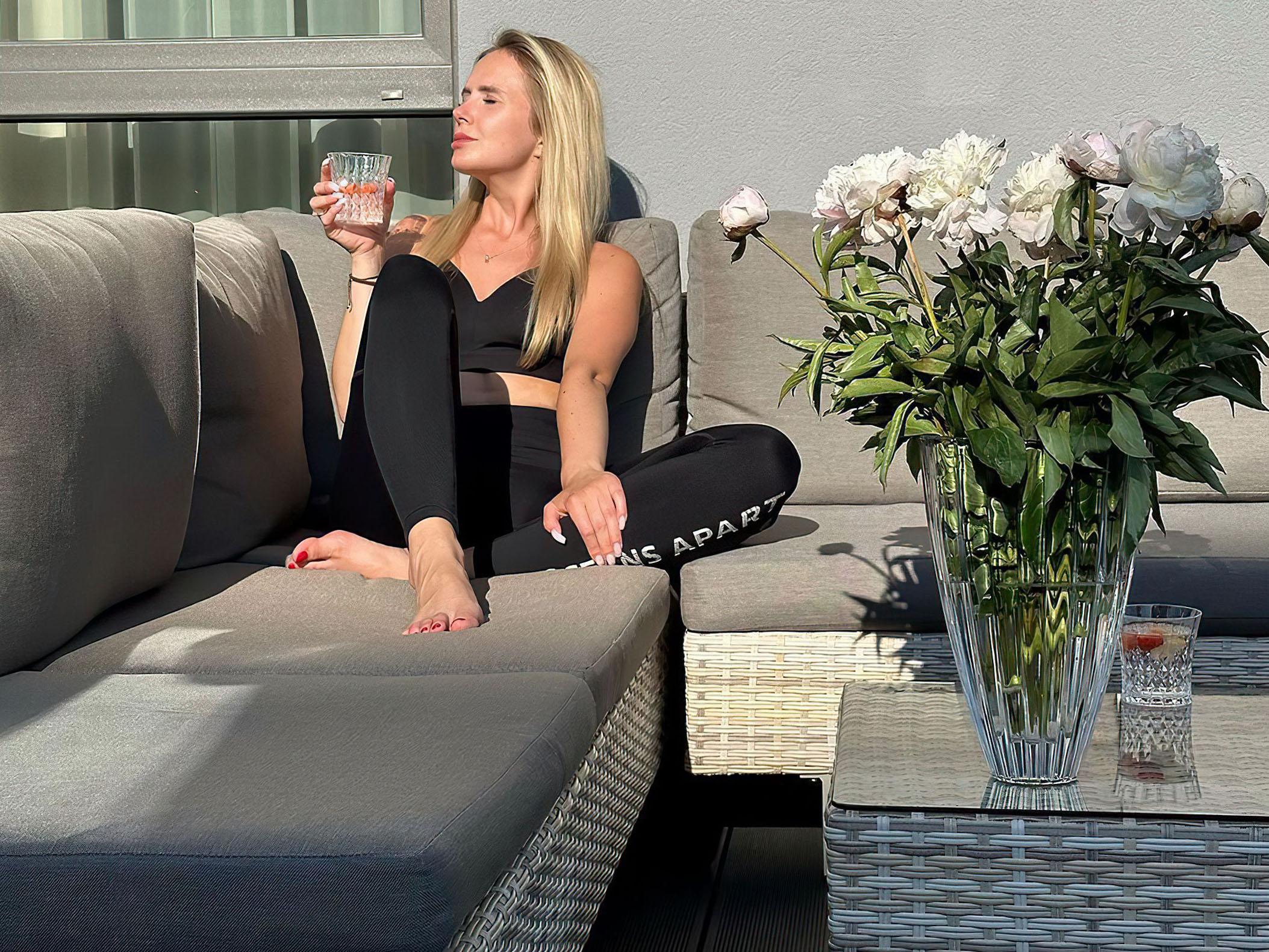 Tuin hoekloungeset met tafel 5-zits LANCIANO rechtszijdig PE rotan Grijs