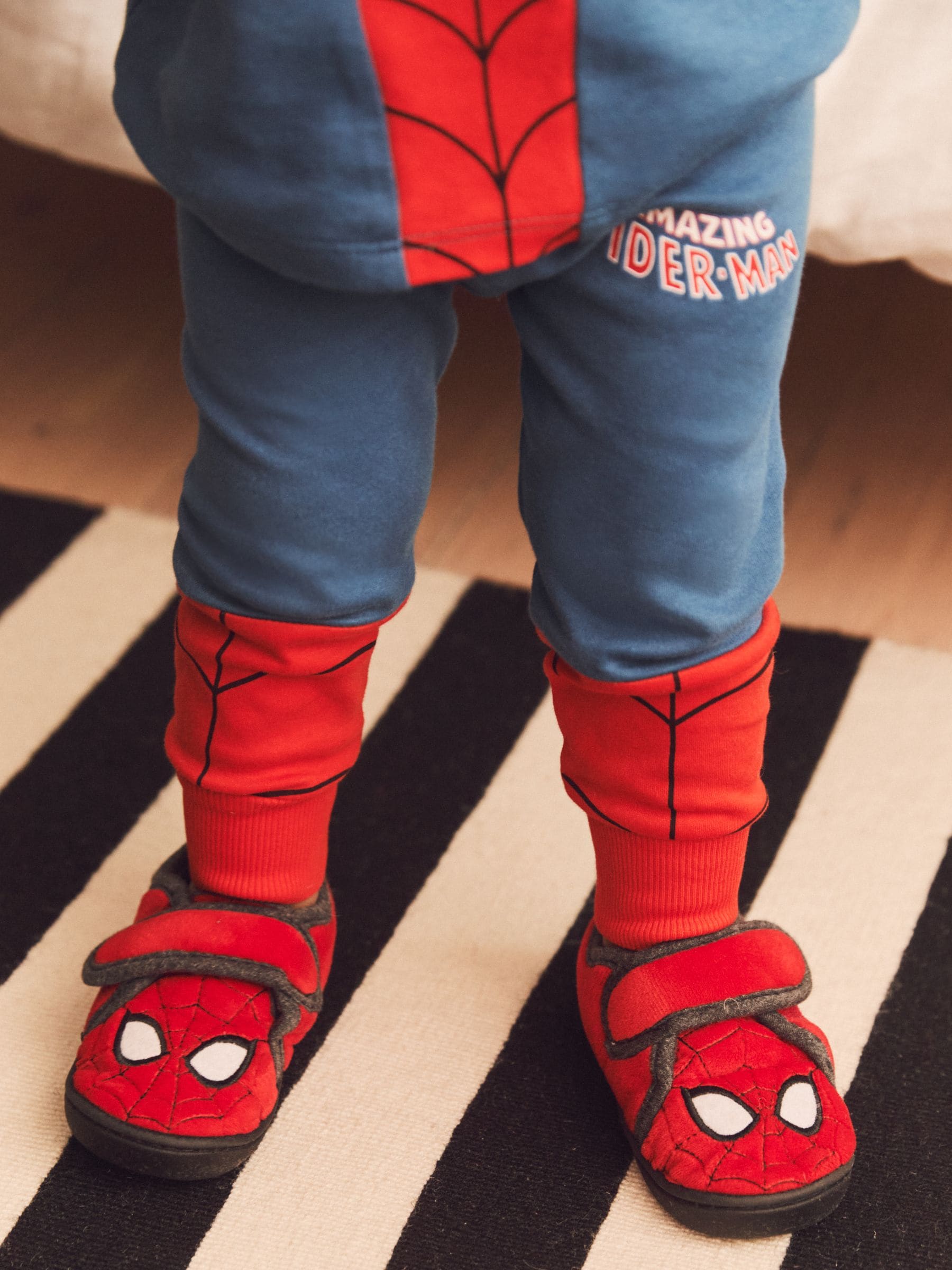 Rood Spiderman Marvel - Pantoffels met print, klittenbandsluiting en kuipzool