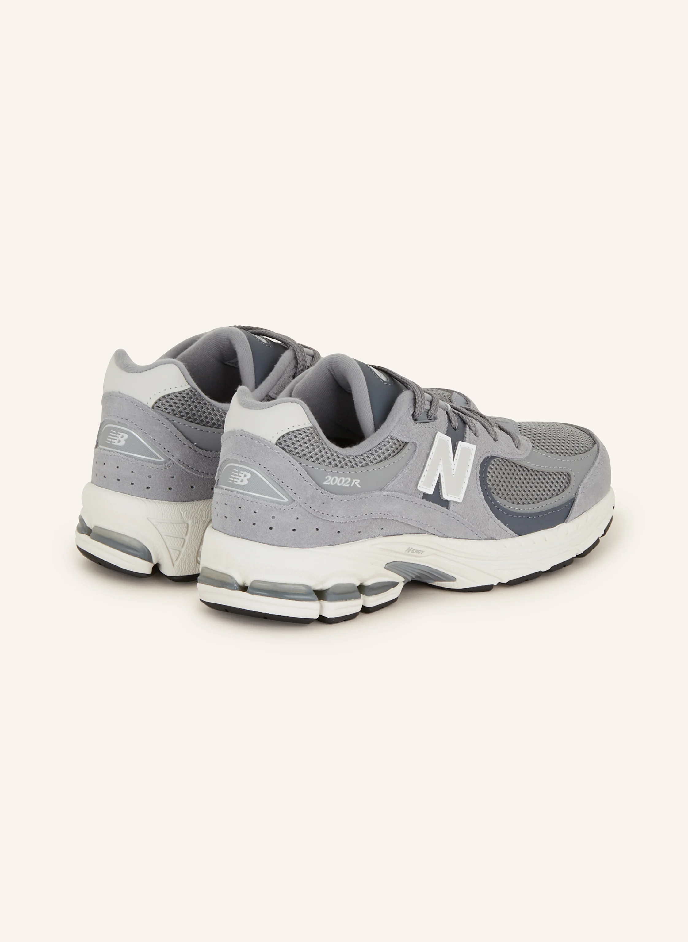 new balance Sneaker 2002