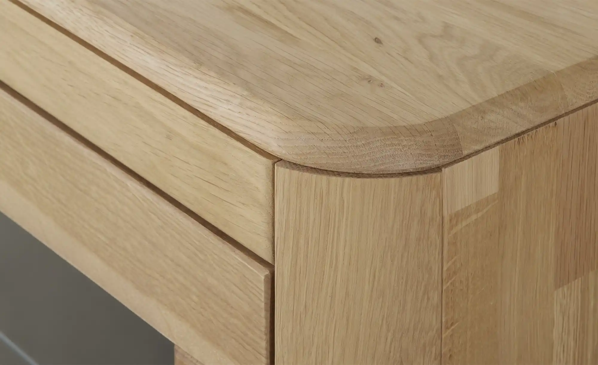 Woodford Highboard Barton