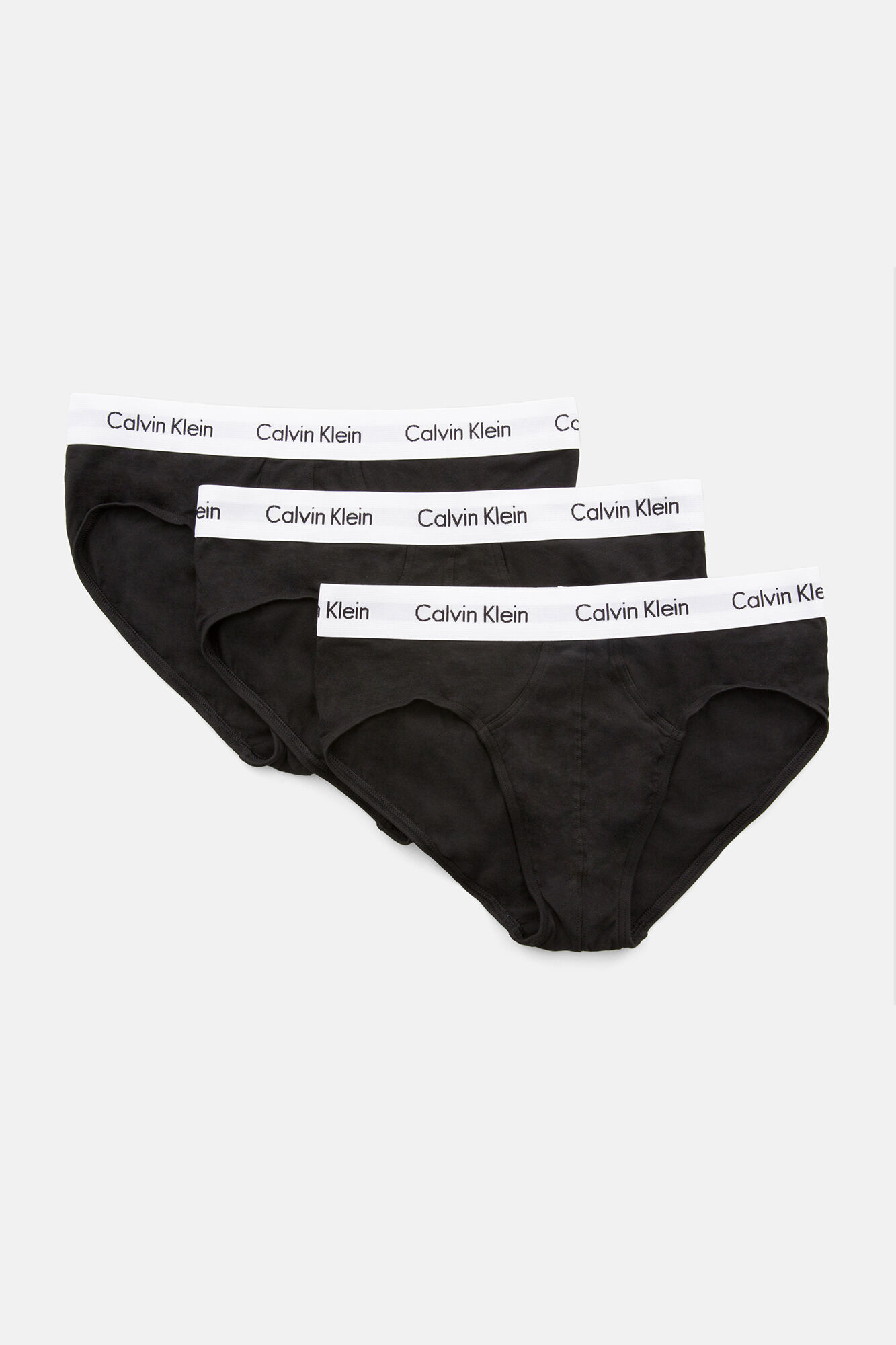 Cuecas Calvin Klein de algodão, pacote com 3 unidades e cós elástico.
