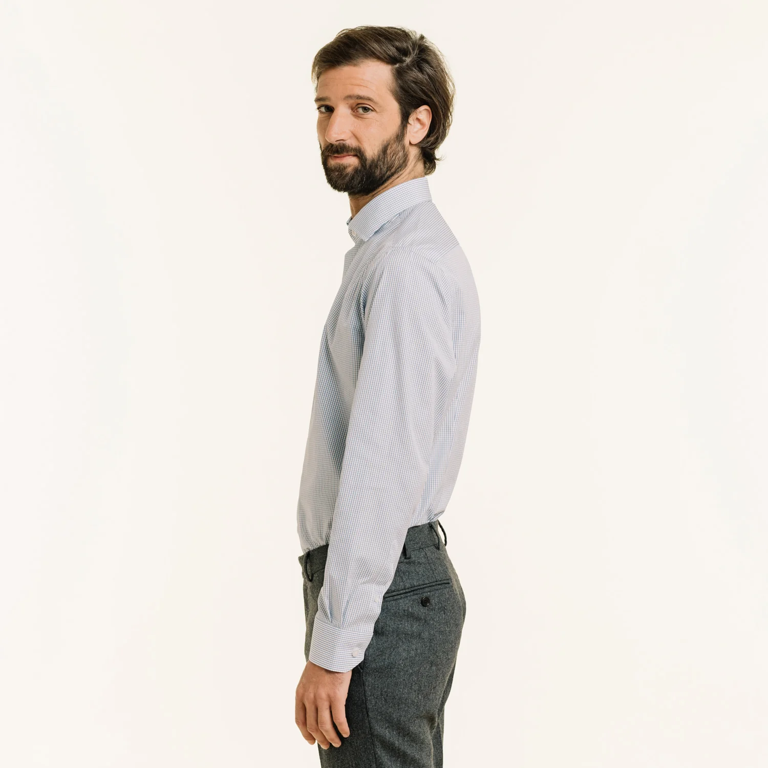 Fitted shirt in double-twisted poplin with dark blue checks