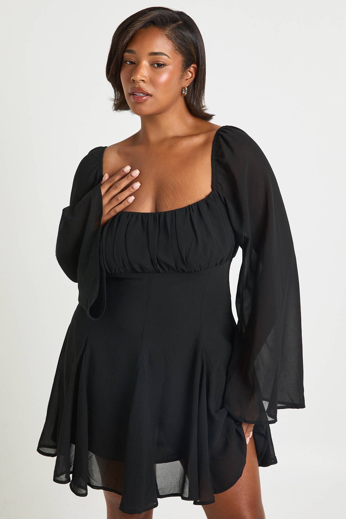 boohoo Plus Chiffon Godet Patineuse