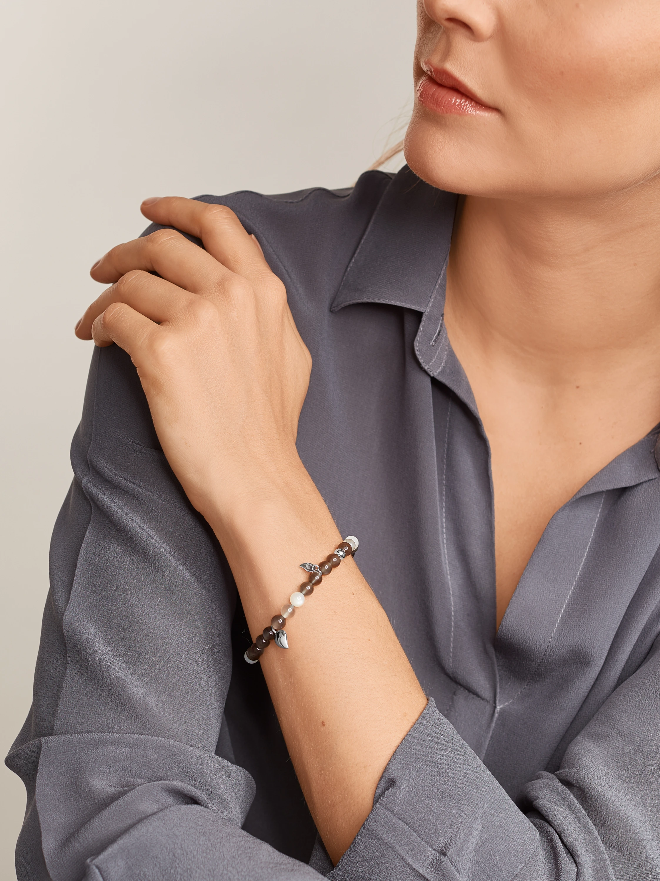 TAMARA COMOLLI Armband BRACELET INDIA 'CASHMERE' DROP MEDIUM aus 18 Karat Weißgold und Mondsteinen