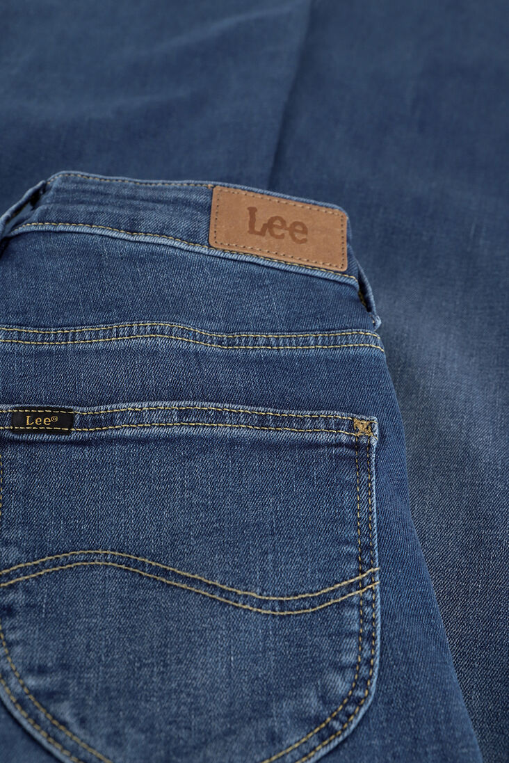 LEE lichtblauwe lee flared jeans breese boot