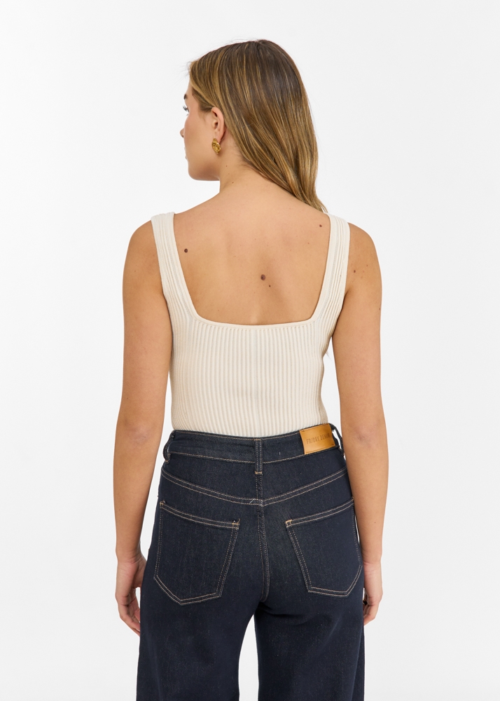 Maayke body beige