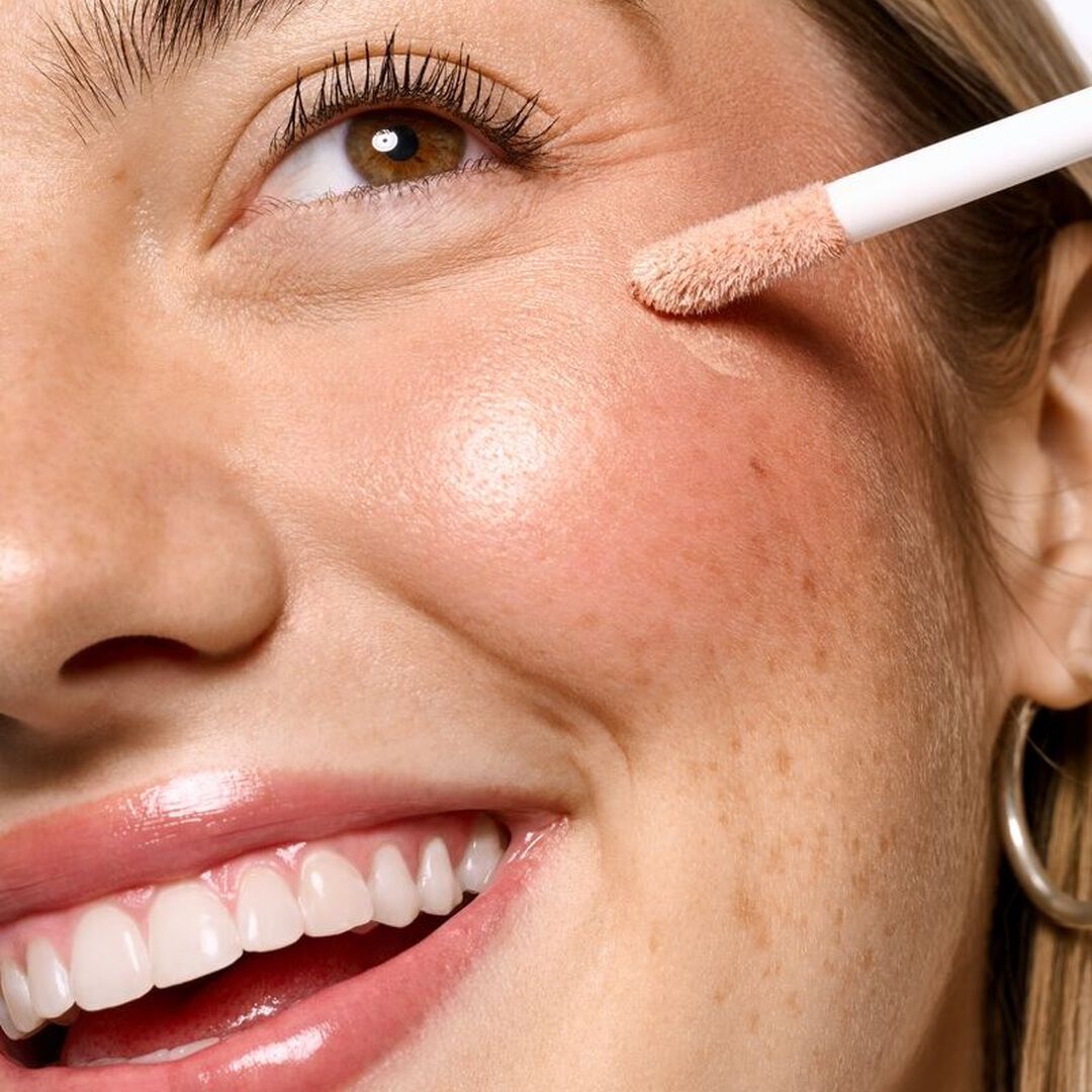 GLAMOUR 25 - IT'S SHOW TIME Liquid Luminizer Nº10