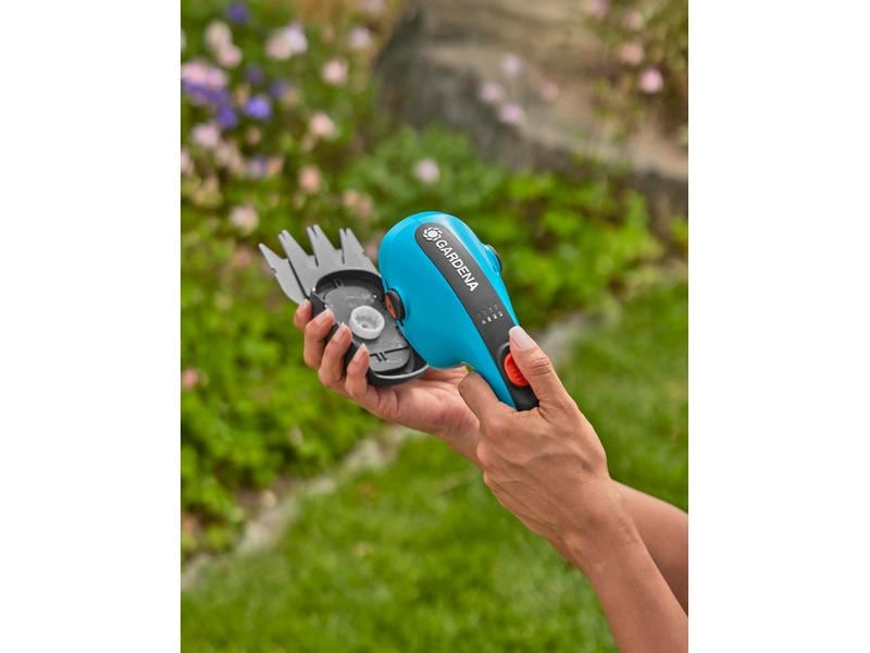 GARDENA Akku-Gras-/Strauchschere ClassicCut Li Akku-Grasschere für den präzisen Schnitt von Rasenkanten und kleinen Sträucher