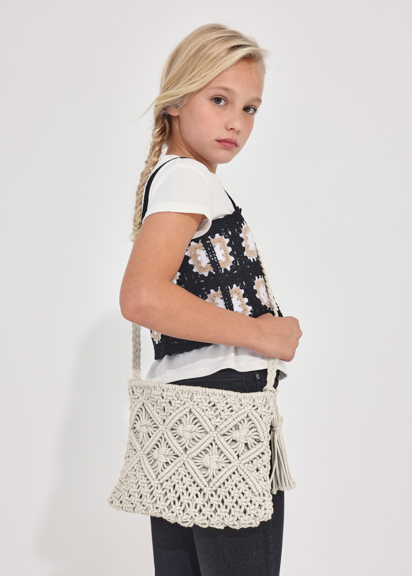 Bolsa de crochê para menina