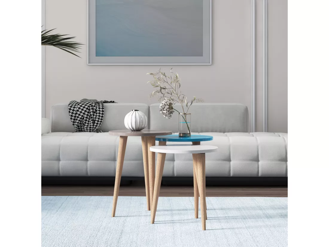 Tables gigognes, set de 3, le pied en bois, colorés (Teak, Créme et Turquoise)