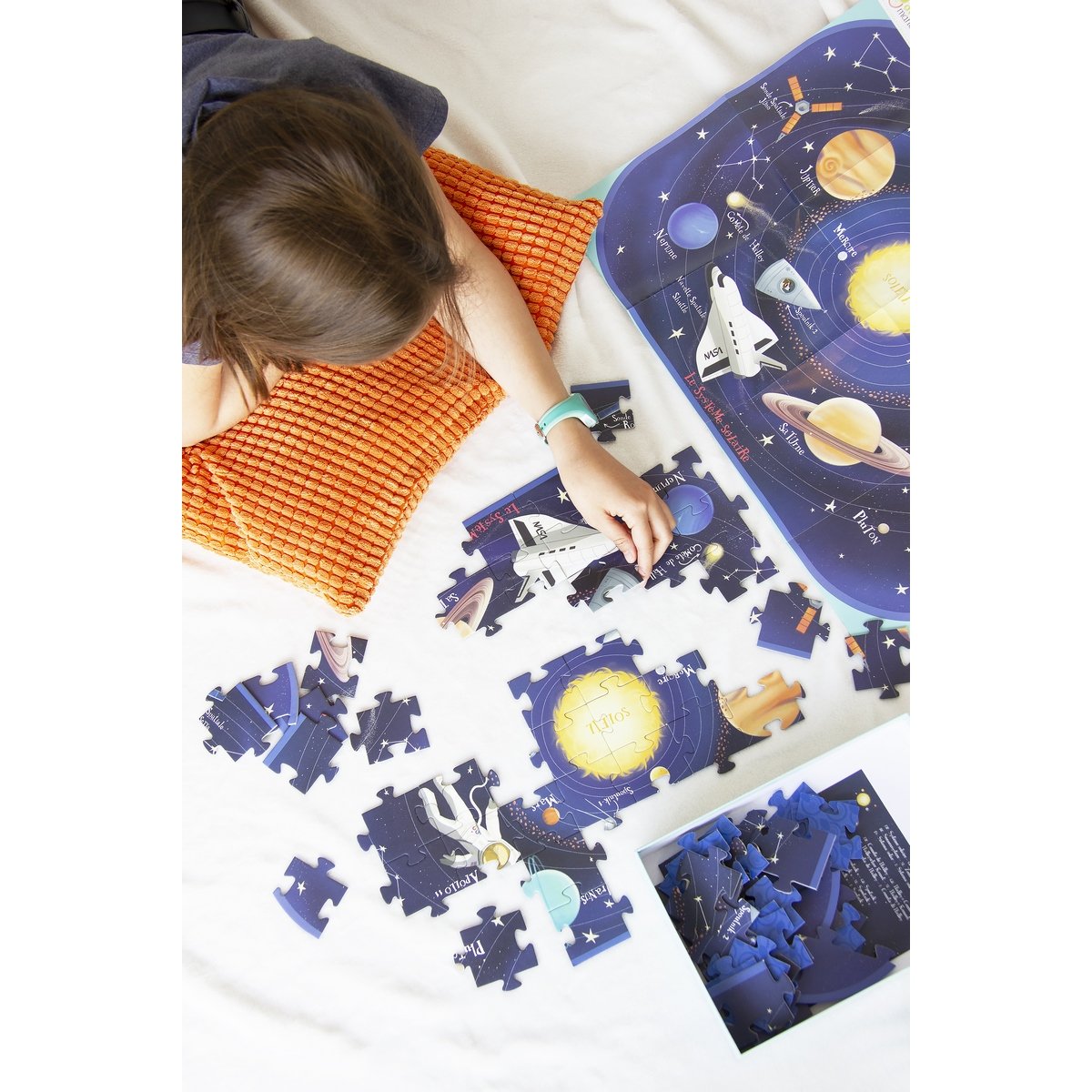 Puzzle éducatif 76 pièces système solaire
