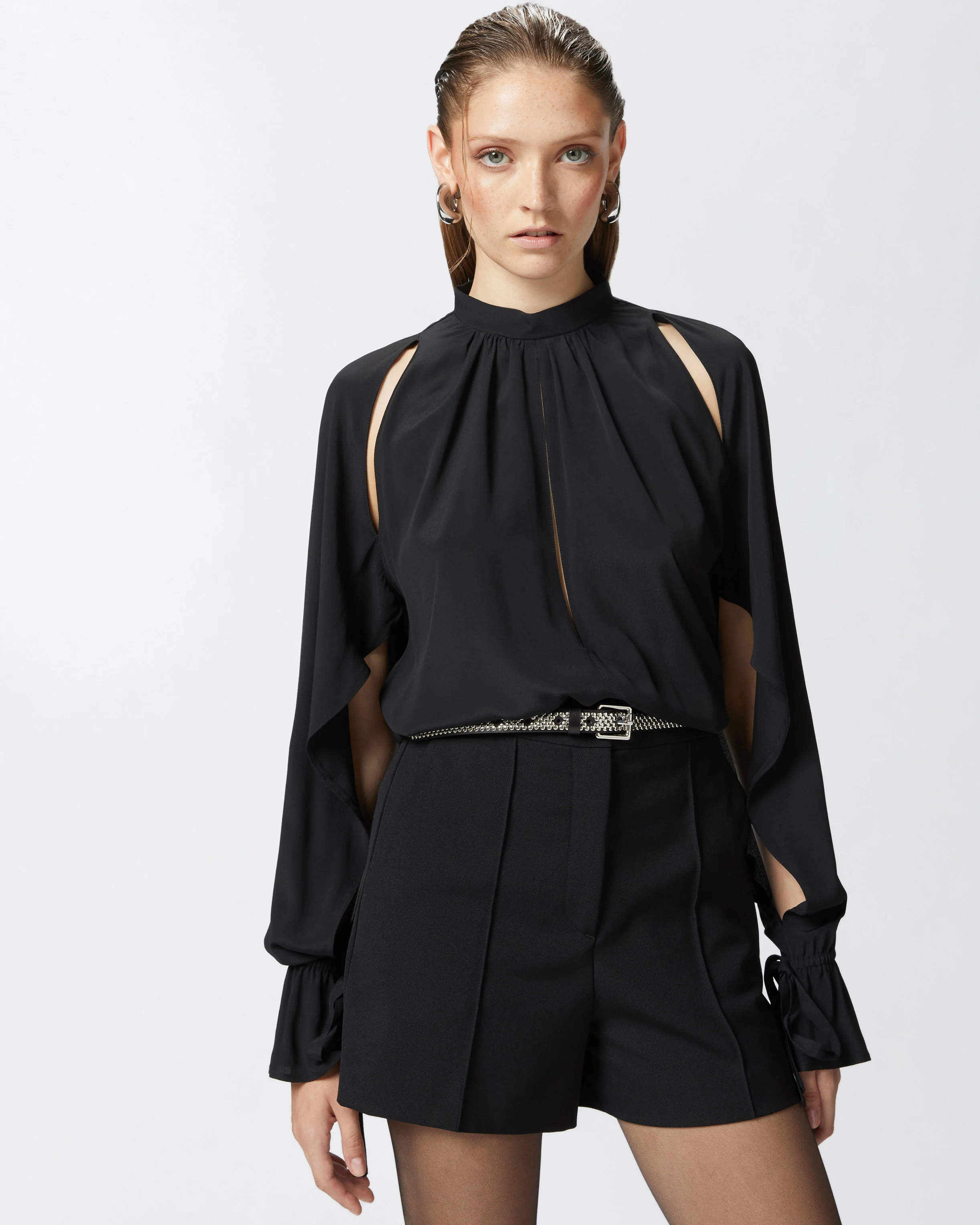 Blouse mélangée à manches volantées | Noir