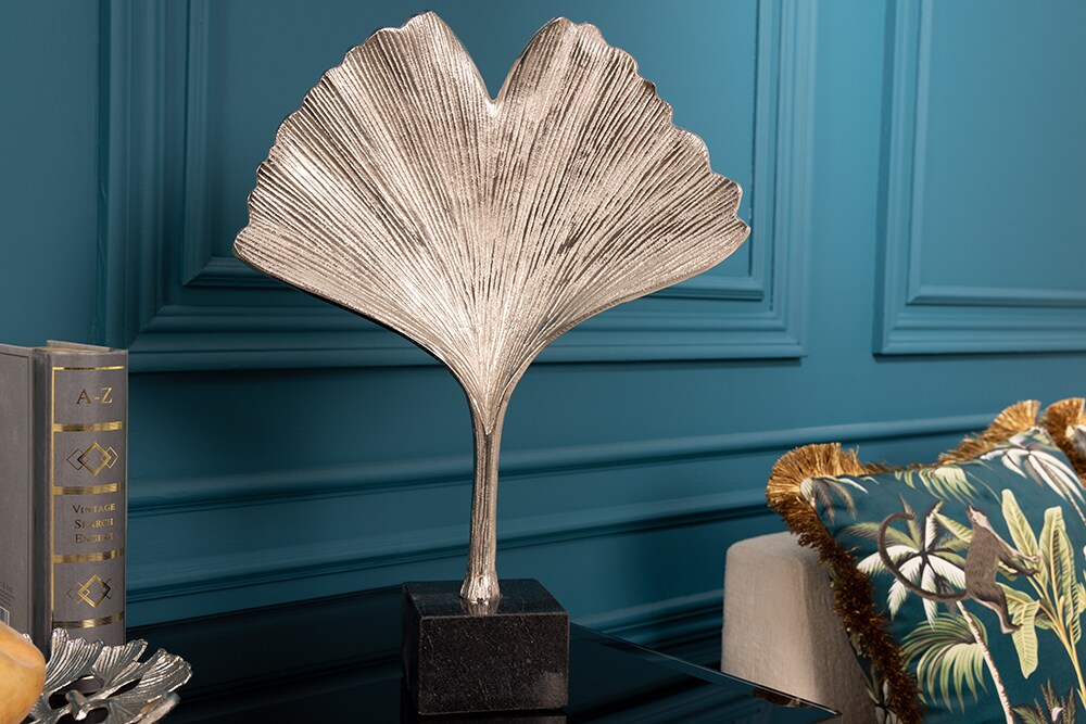 riess-ambiente Skulptur GINKGO LEAF - 44cm silber handmade Metall mit Marmorsockel