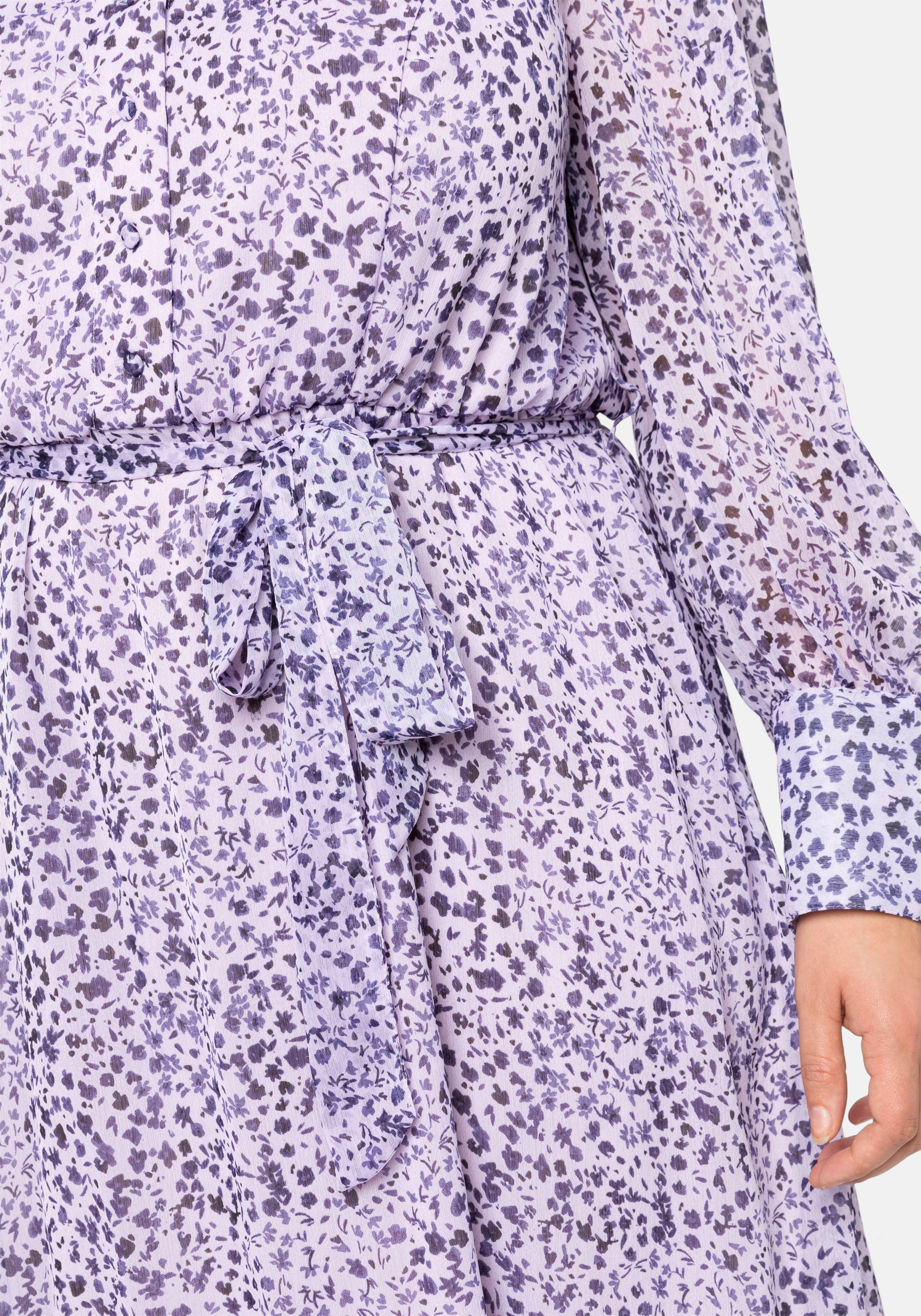 Chiffonkleid mit Alloverprint und Bindeband