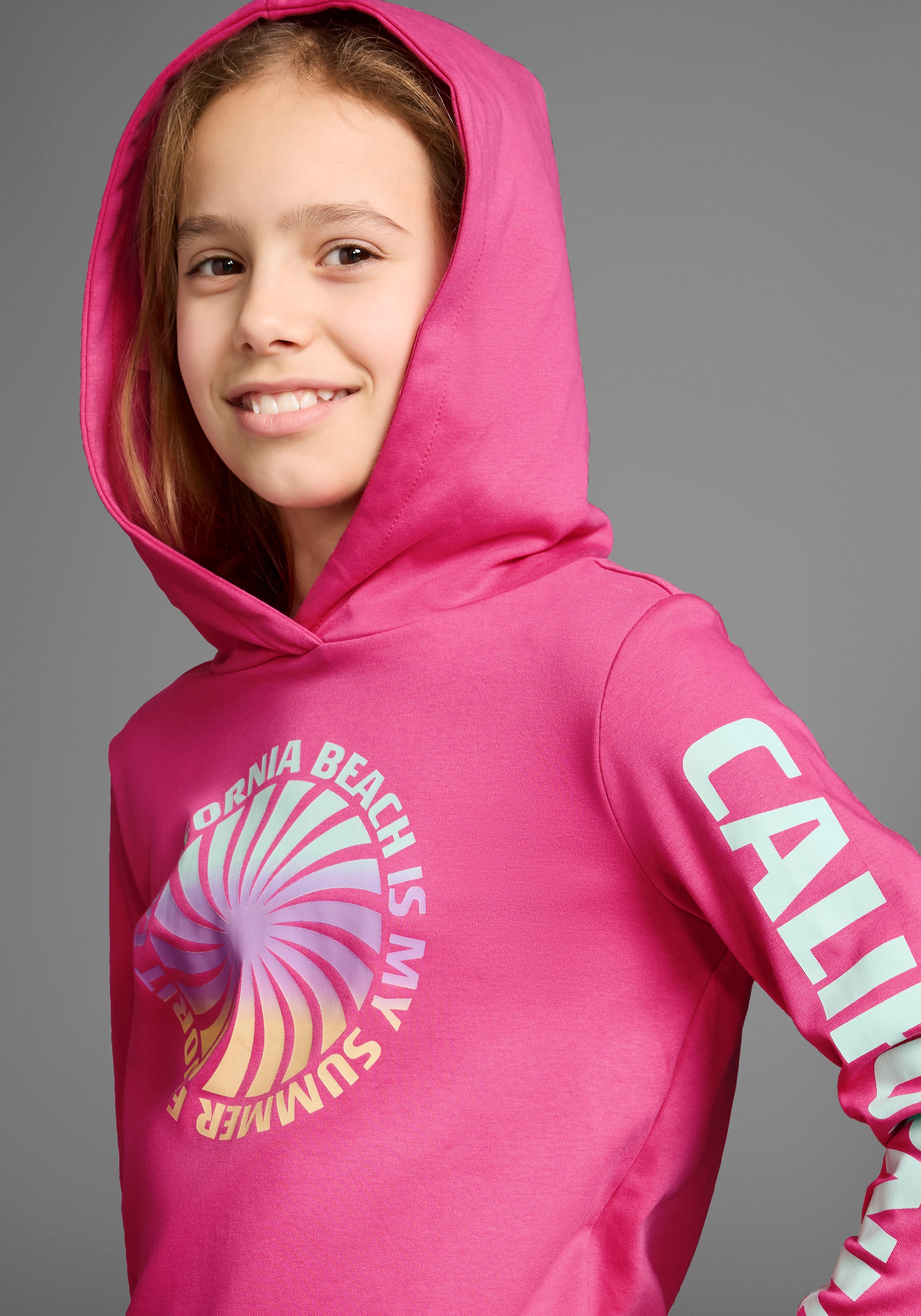 KIDSWORLD Kapuzenshirt », Langarmshirt mit Ärmelprint«, Langarm,  gerade Passform,  mit coolem Aufdruck