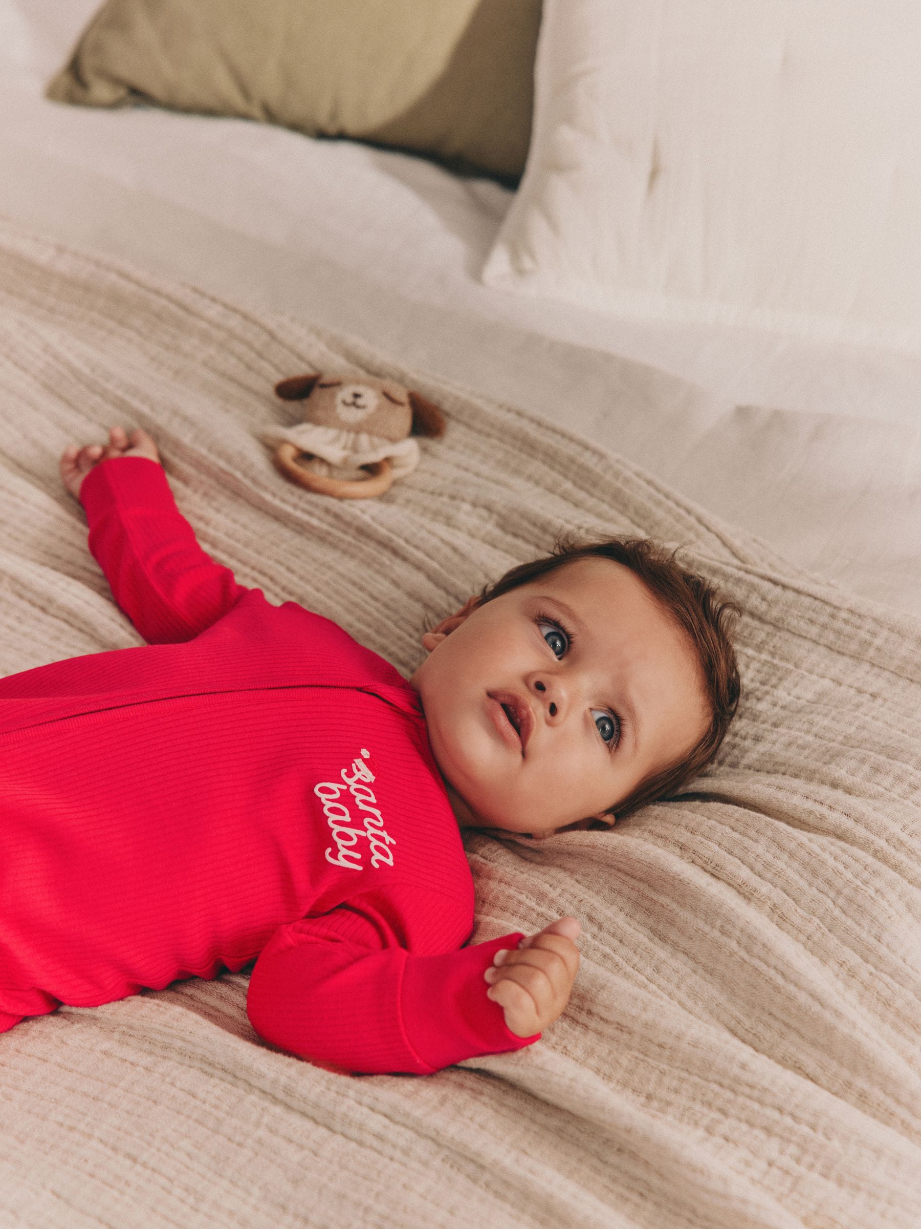 Rood - Baby kerstpyjama met kerstman (0mnd -3jr)