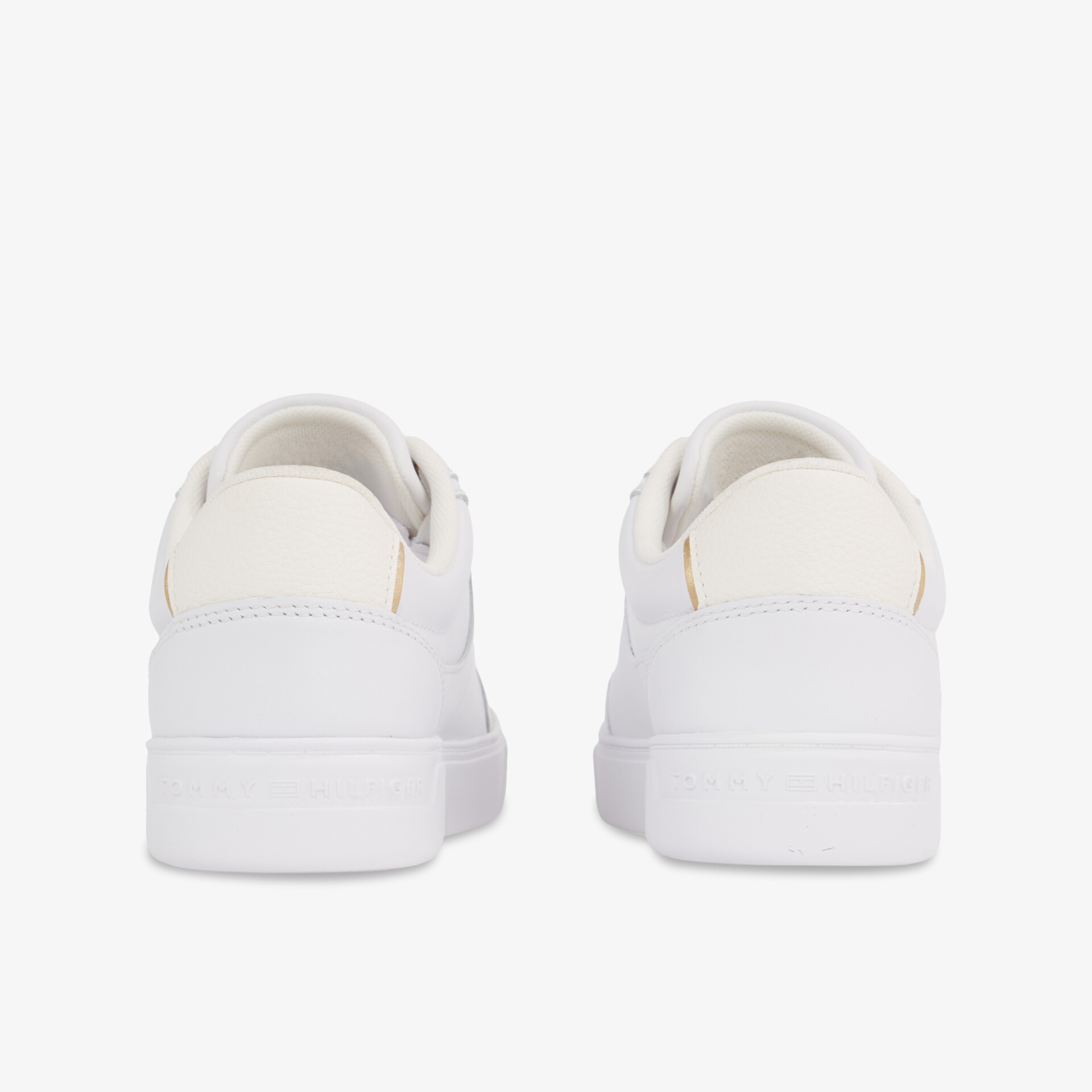 TOMMY HILFIGER Essential Chic Court Damen Sneaker Low weiß