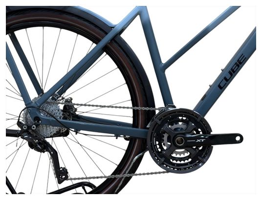 Produit reconditionné .  Cube Kathmandu SL Shimano XT 2022 . Vélo trekking . Cube . Très bon état