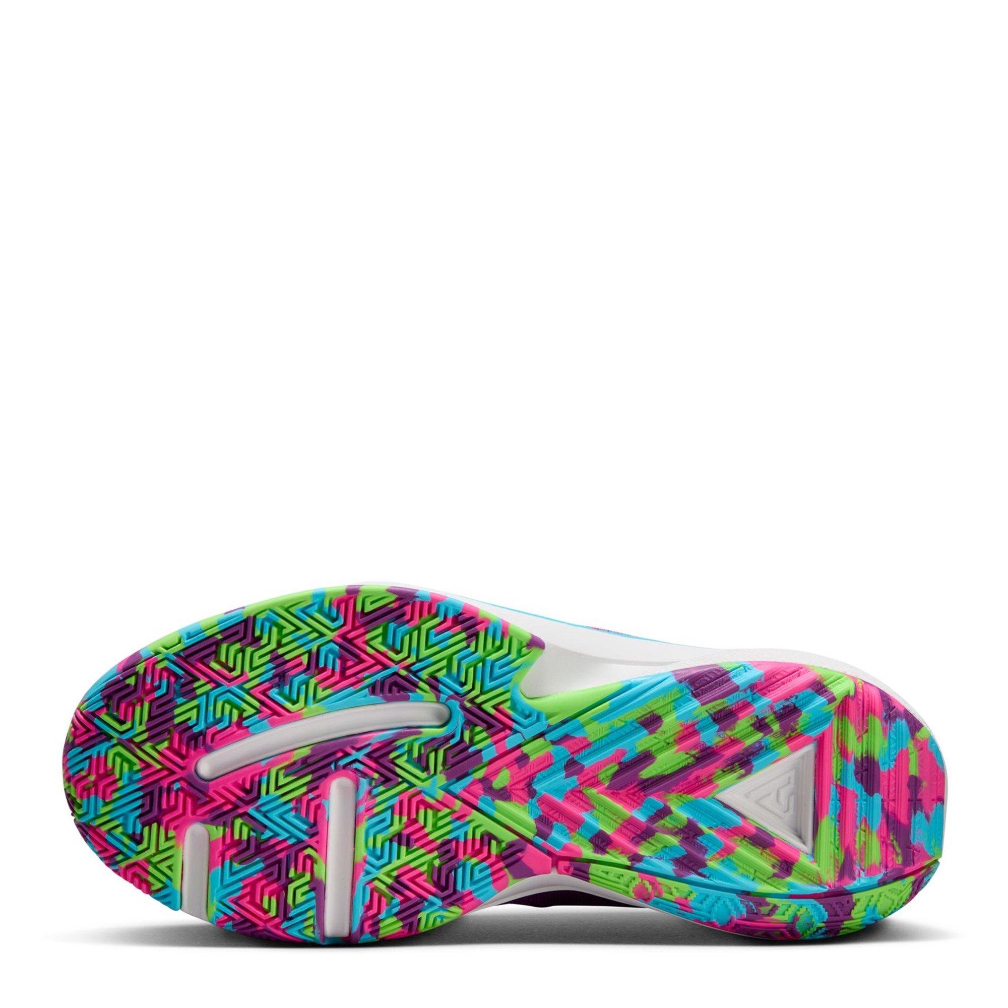 Nike Freak 5 Jnr Basketball Shoe