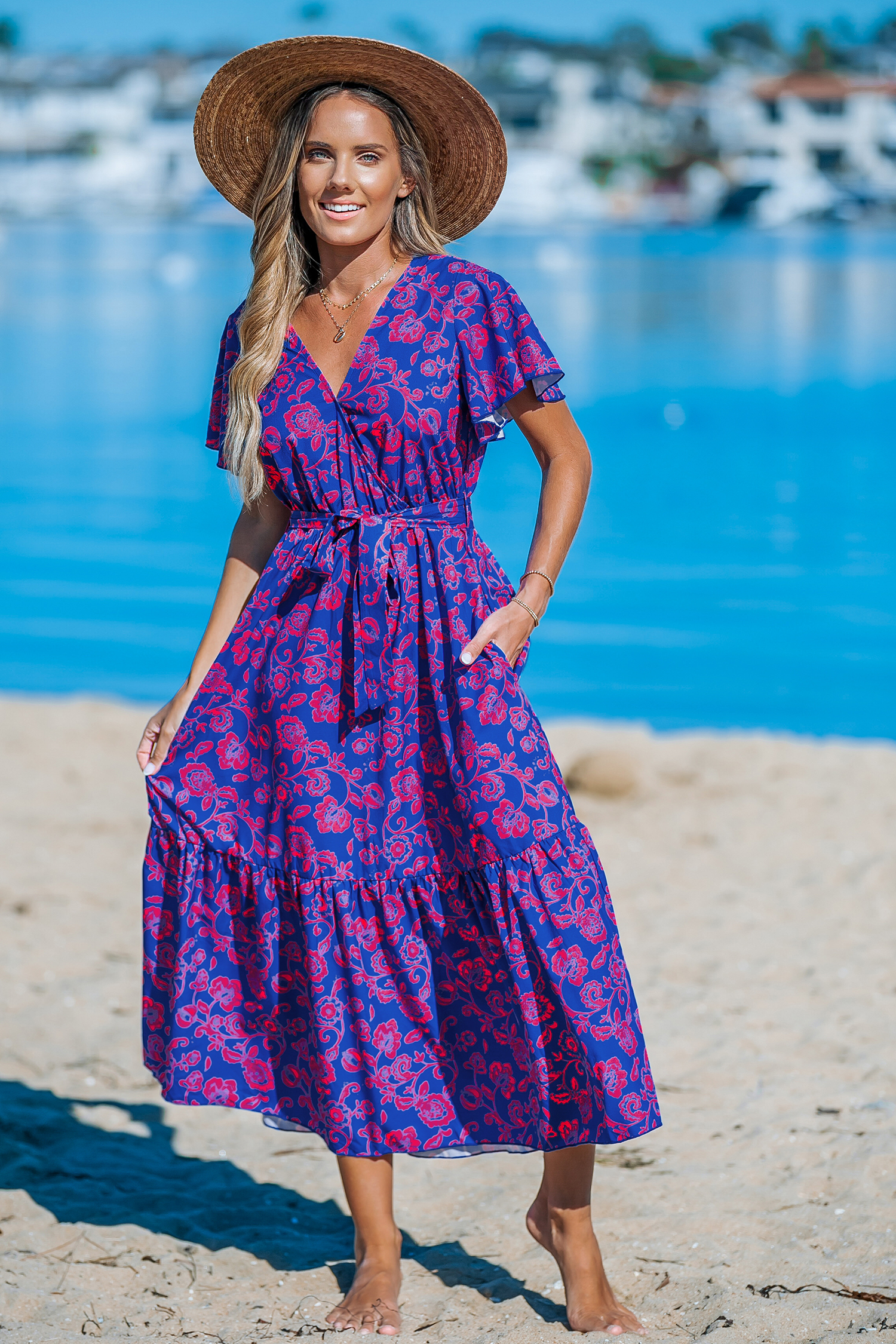 Robe maxi en dentelle à col en V et imprimé floral
