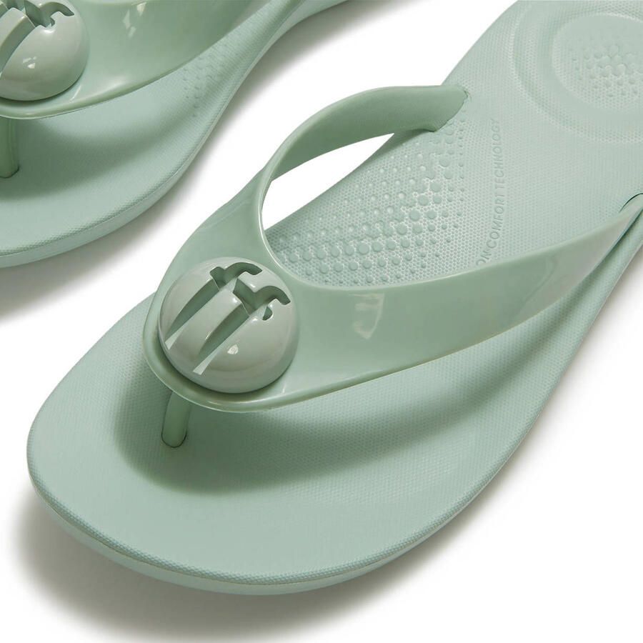 FitFlop TM Iqushion Glossy Button teenslippers met sleehak mintgroen
