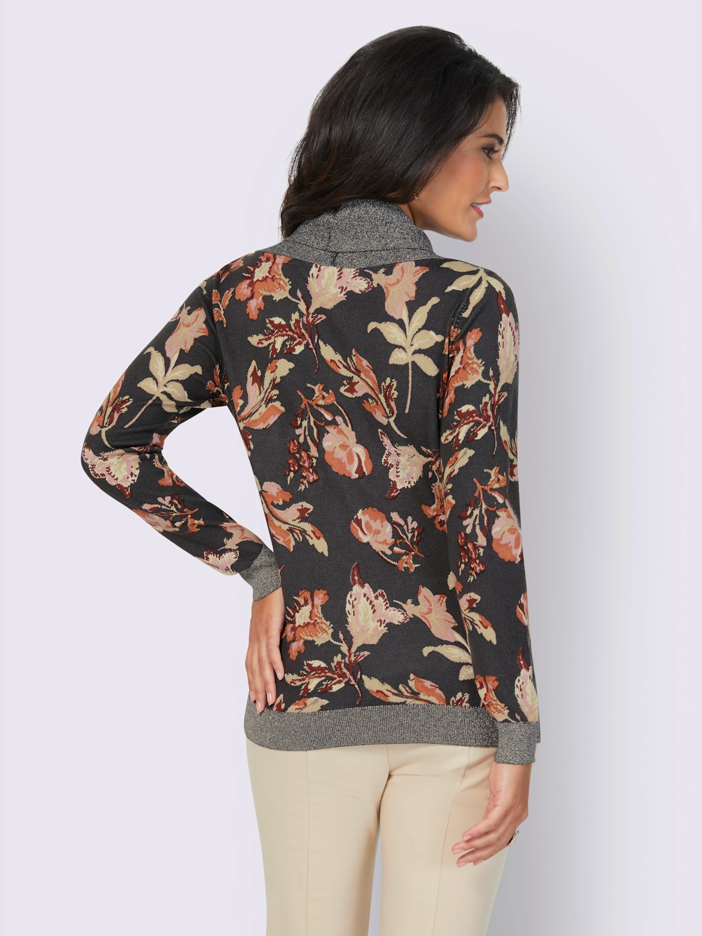 Pull grand col roulé