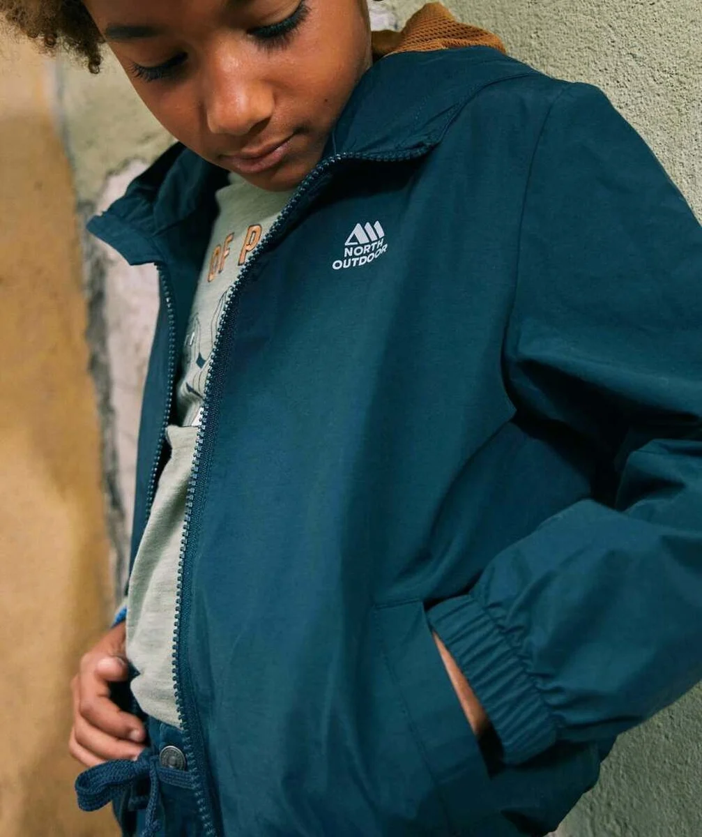 BLOUSON GARÇON TRANSFORMABLE EN SAC À DOS BLEU MARINE