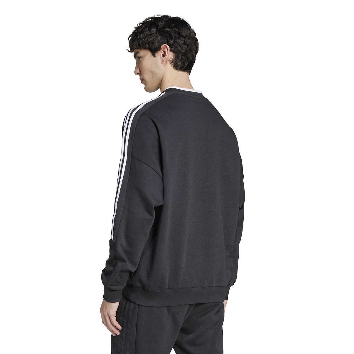 Suéter adidas Performance com gola redonda, logo duplo e 3 listras Tiro
