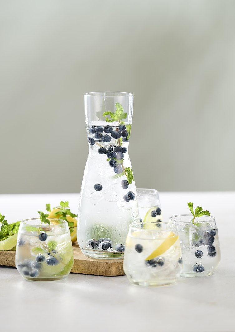 Angelica karaffel og vannglass Klart glass, 1 liter karaffel med 4stk vannglass.