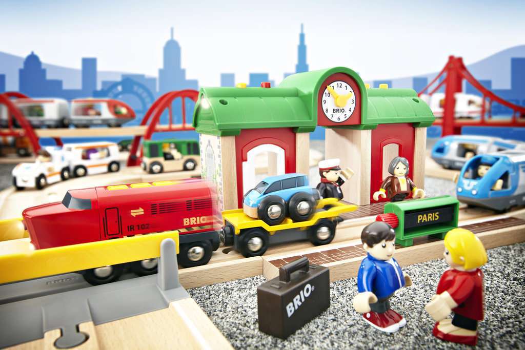 BRIO Spiel Sprechender Bahnhof