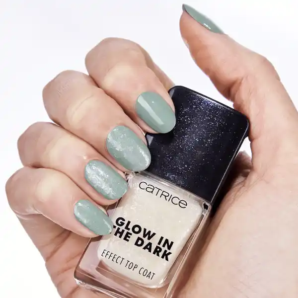 Glow In The Dark Effect Top Coat 020 All Nighter