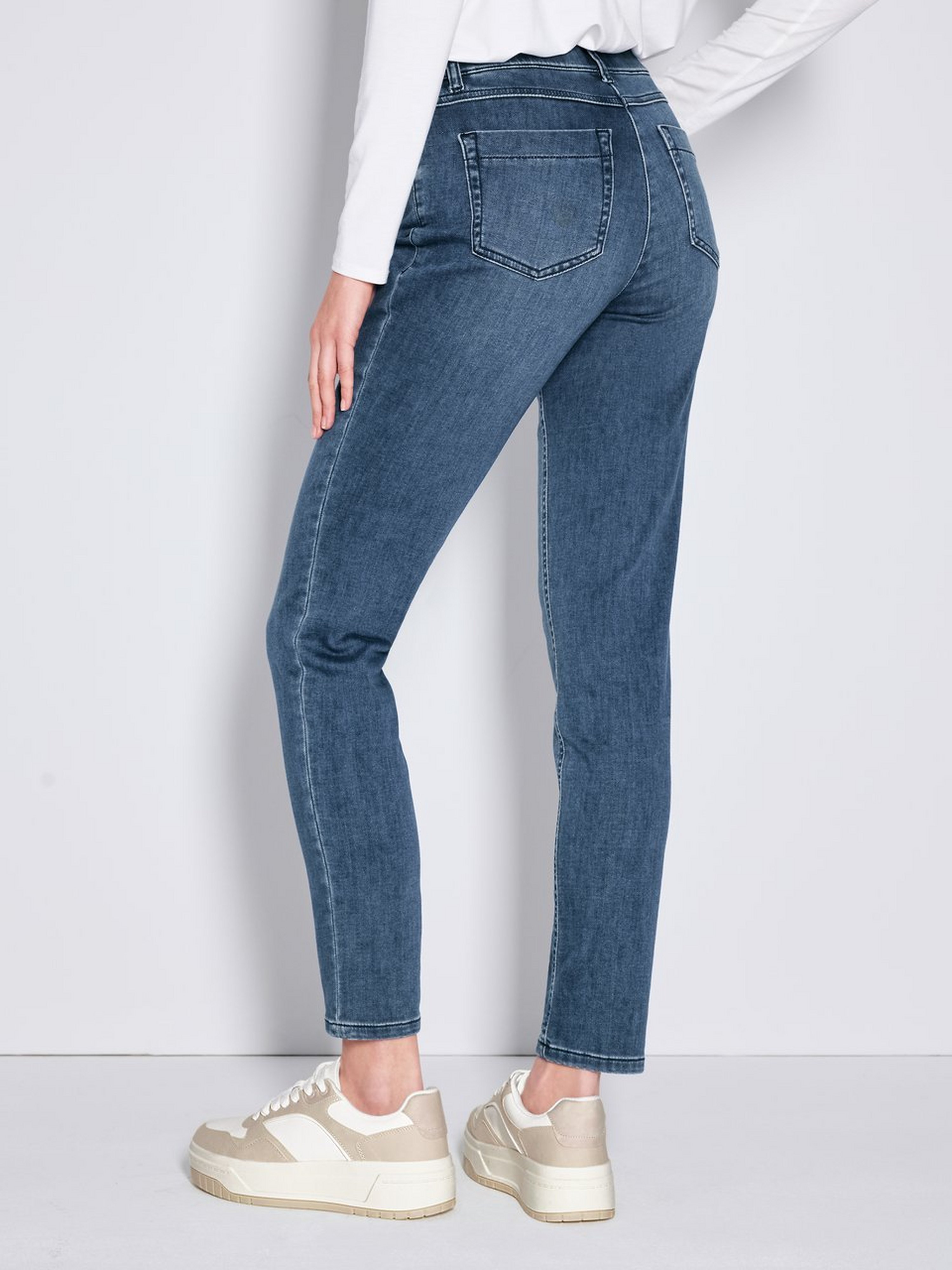 Schlupf-Jeans