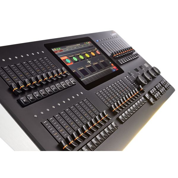 Showtec Lampy 40 1U 512